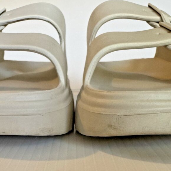 Funky Monkey Double Buckle Slides | Women’s 9 | Beige Comfort Sandals - Picture 14 of 15